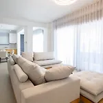 Varko Premium فيلة