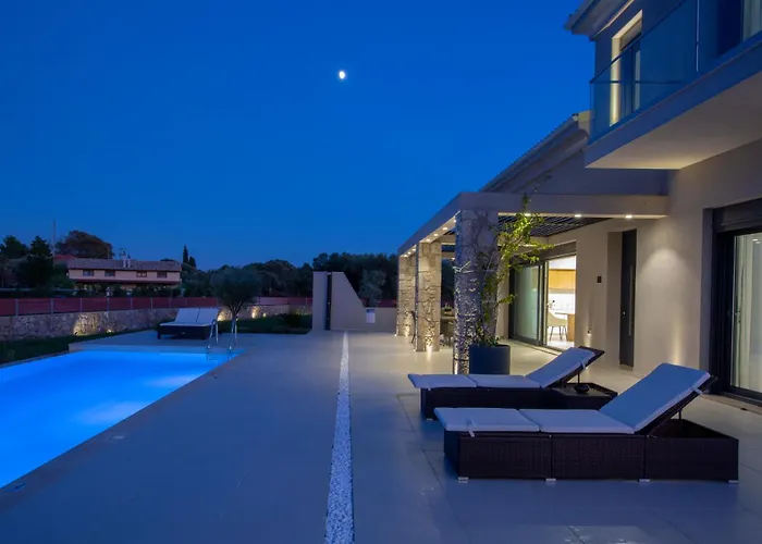 Villa Varko Premium *